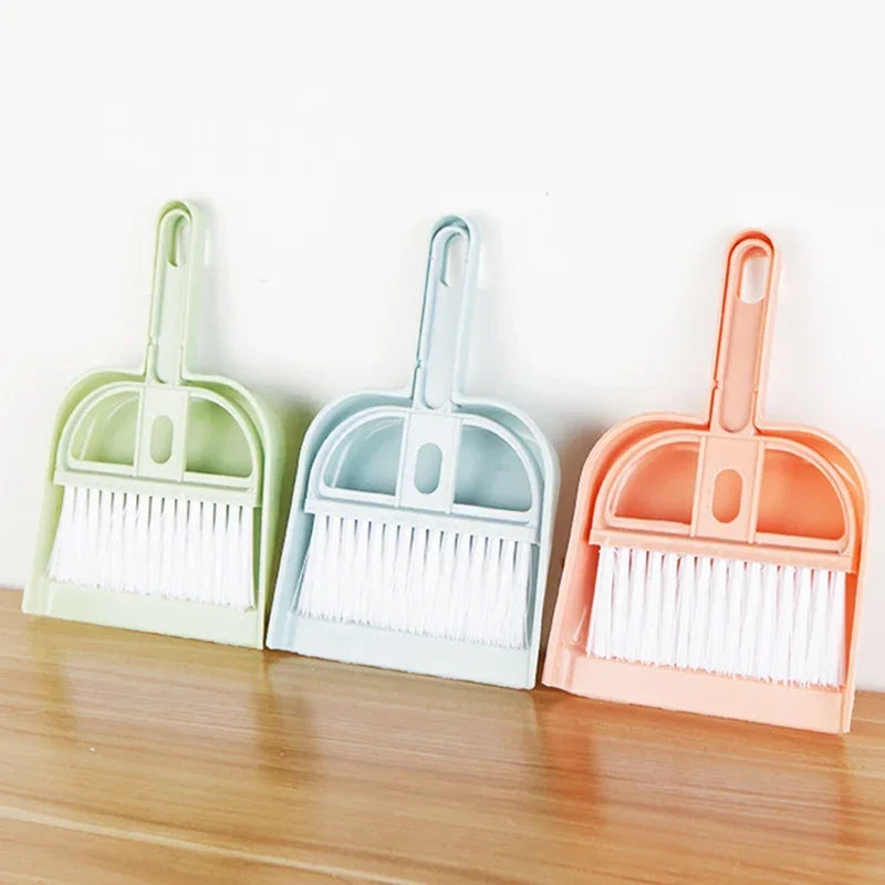 Hamster Dustpan Small Broom Set