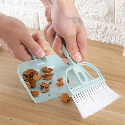 Hamster Dustpan Small Broom Set